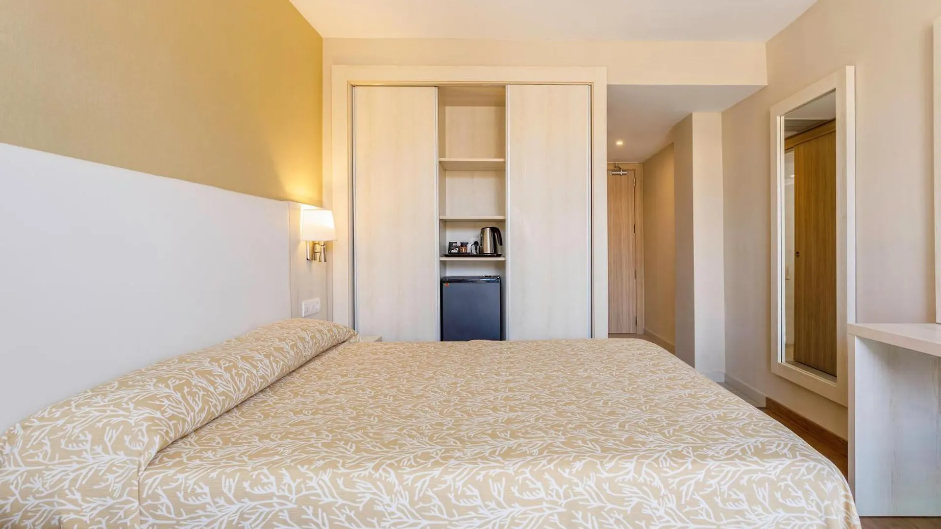 Hotel Best Maritim 캠브릴스