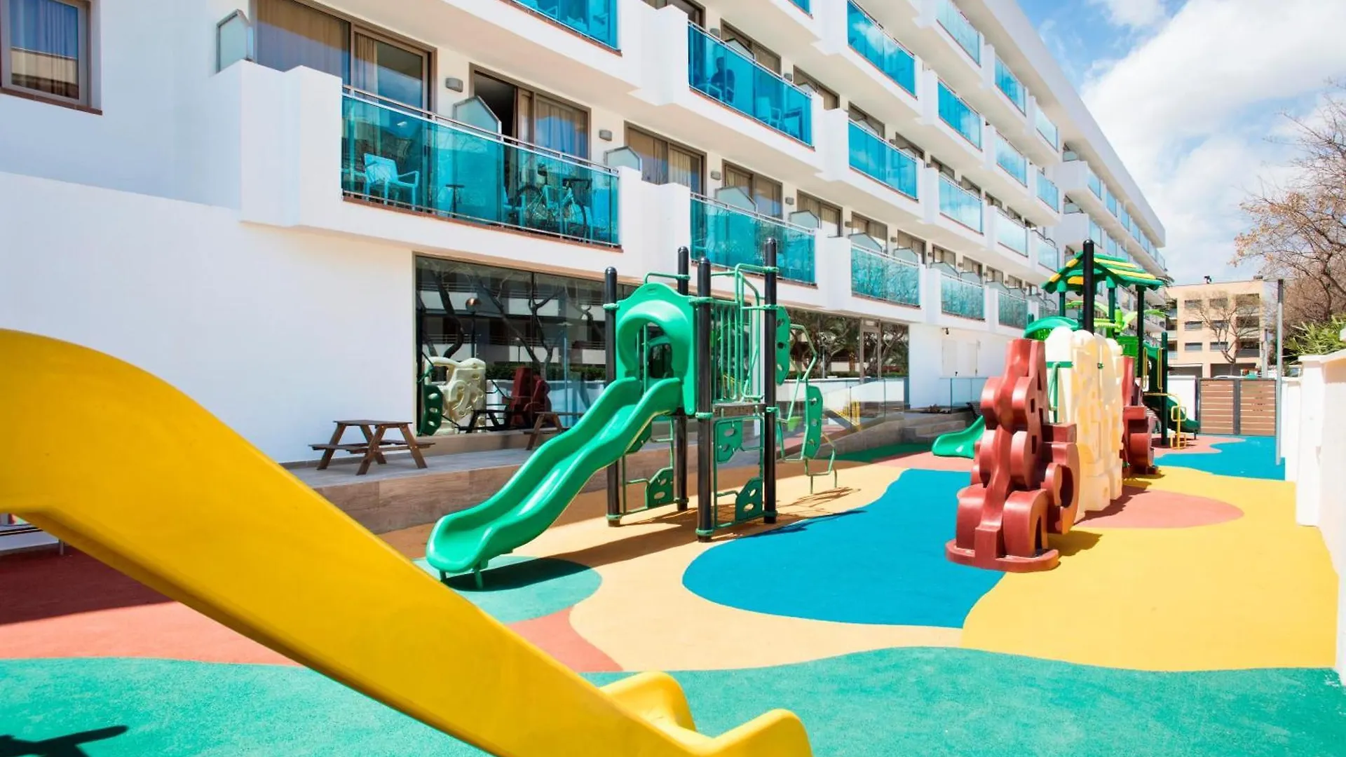 Hotel Best Maritim 캠브릴스